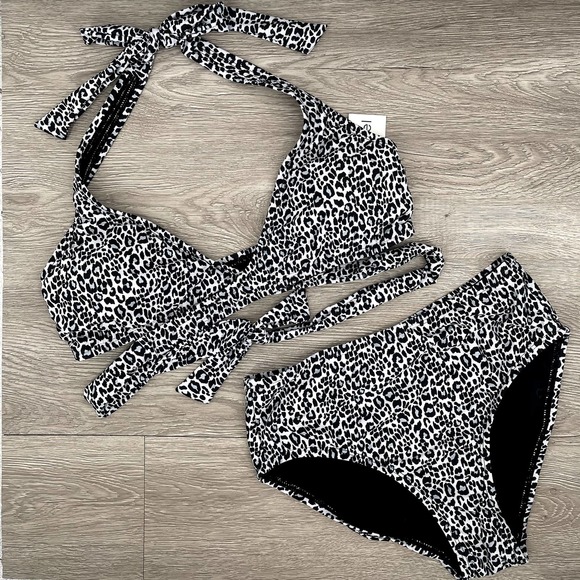 NWT Social Angel Bikini Set Halter Wrap Top High Rise Bottom Black White - Small - Picture 16 of 16